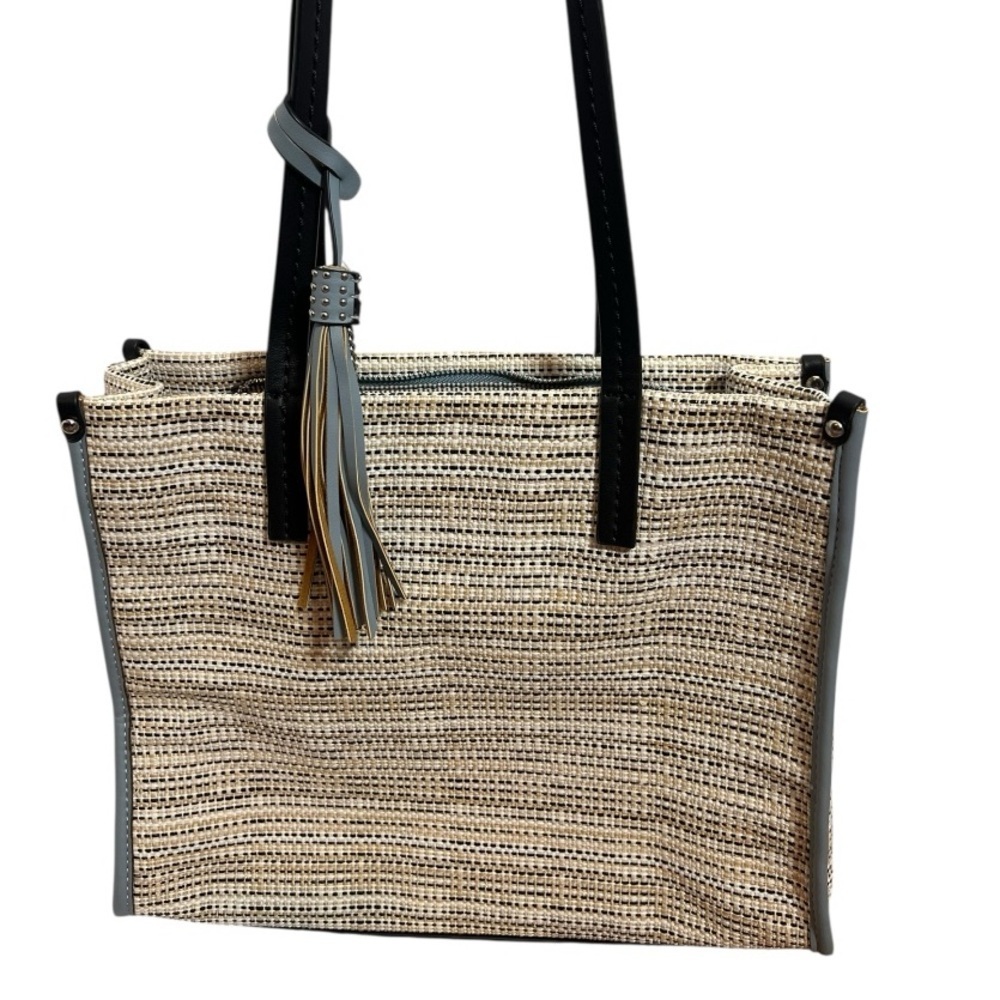 Elegant Black and Tan Women's Tote Bag - Picture 3 of 8